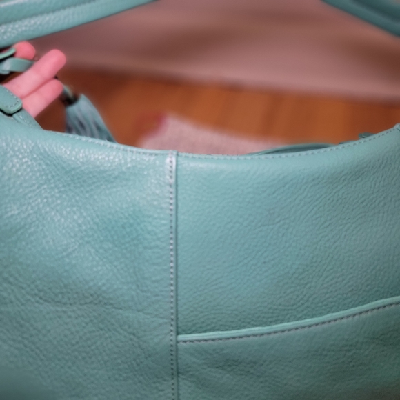 isaac mizrahi leather hobo bag with wristlet - Picture 5 of 9